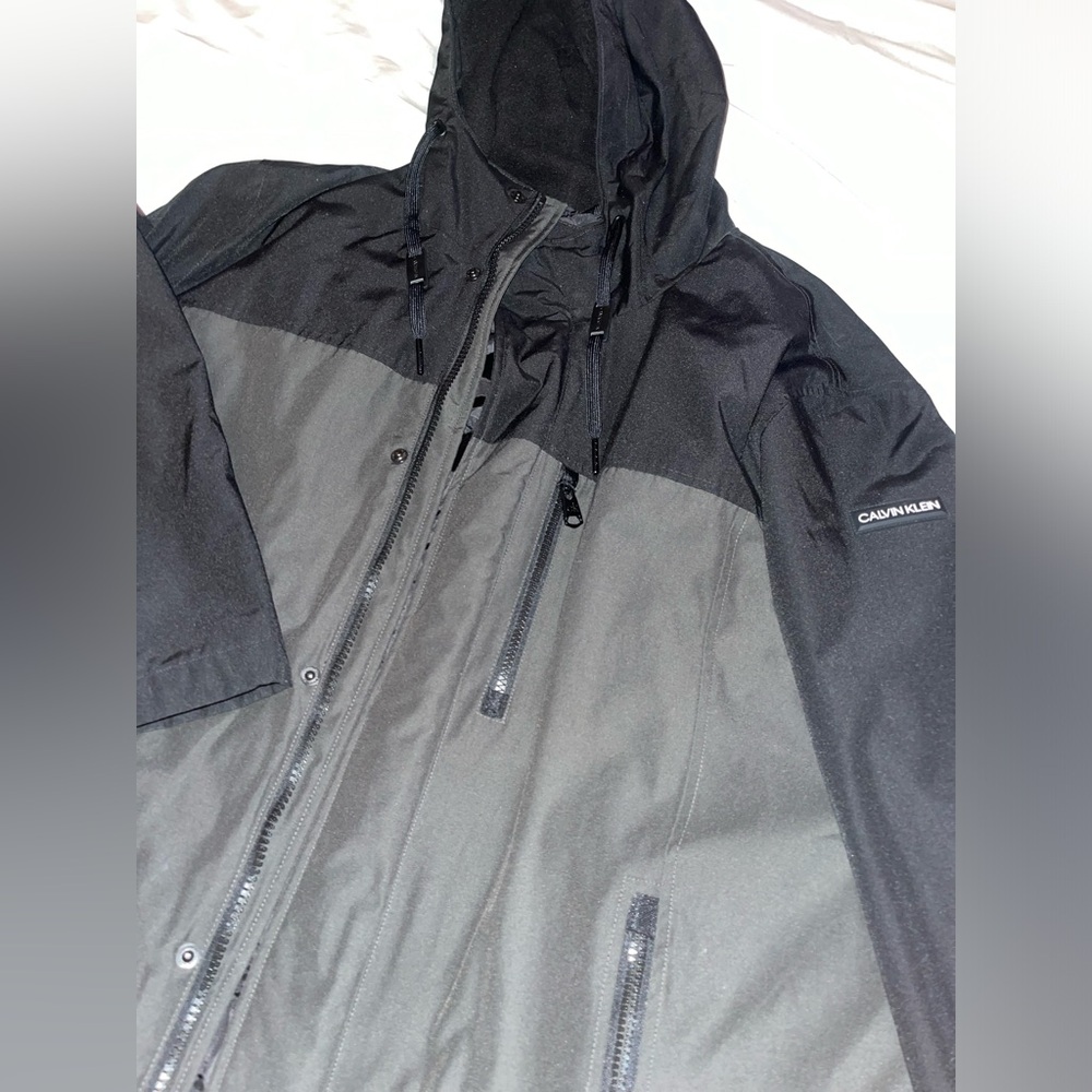 Calvin Klein Men's Two-Tone Black Raincoat